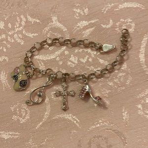 Beautiful sterling silver bracelet, 925, ladies, pig, music sign, cross, shoe